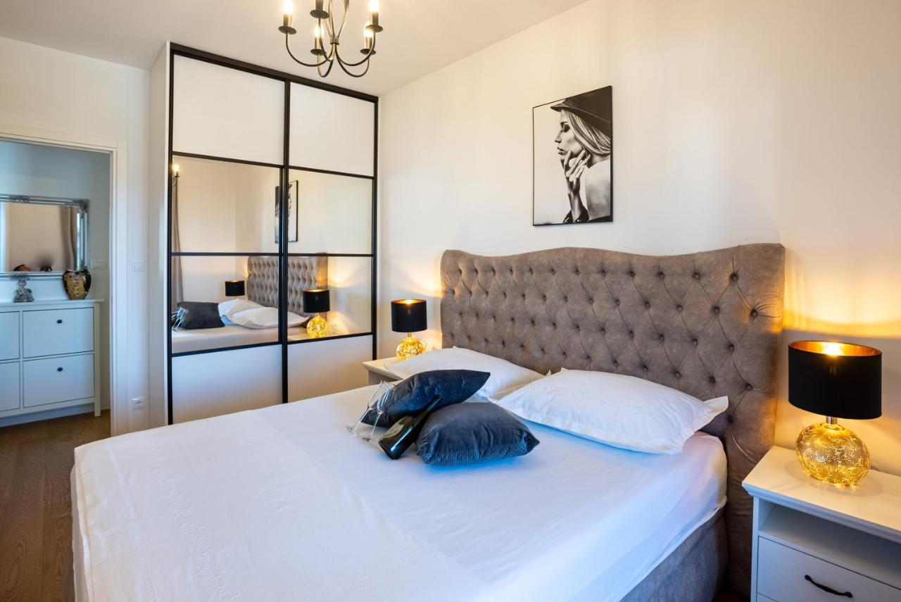 Morska Vila 6 Luxury Apartment Znjan Split Luaran gambar